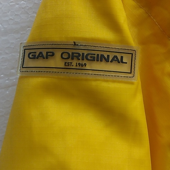 GAP Winter Coat size XL (12) Yellow 70% Down 30% Feathers - Picture 3 of 14